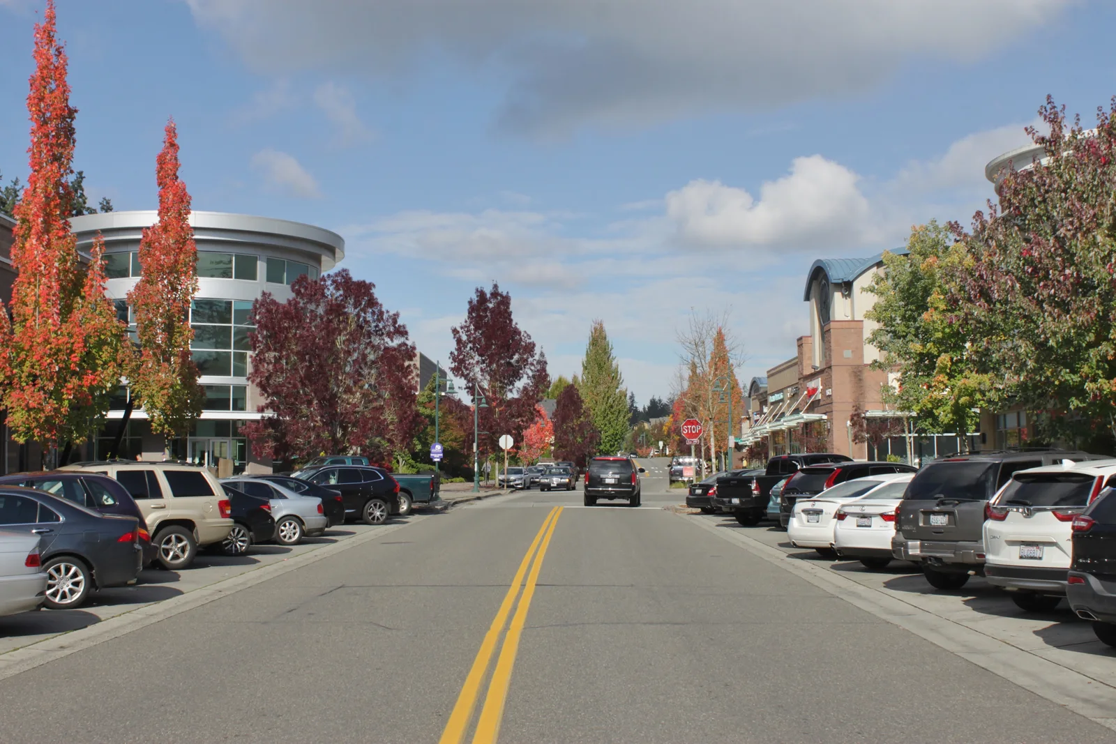 Looking north along Main Street at 151st Street in Mill Creek Town Center, Mill Creek, Washington.