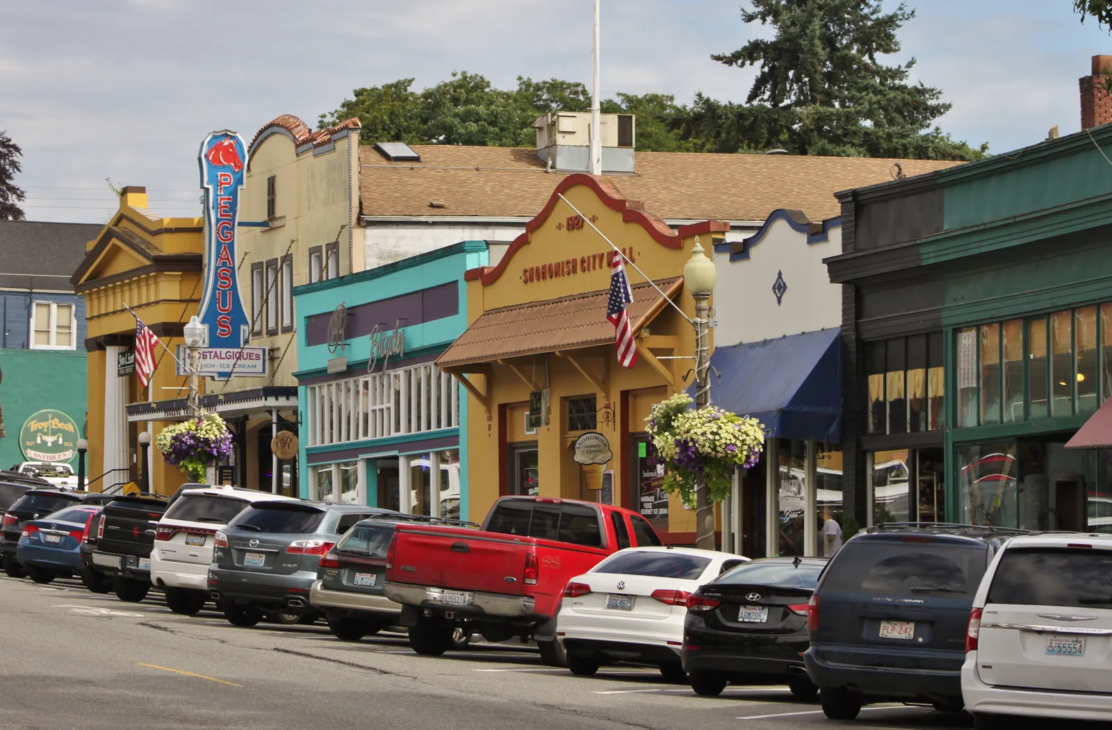 Storefronts along First Street in downtown Snohomish, Washington.